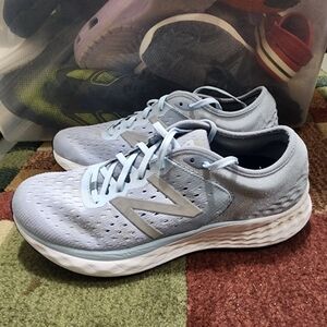 Womens New Balance 1080 size 11.5B